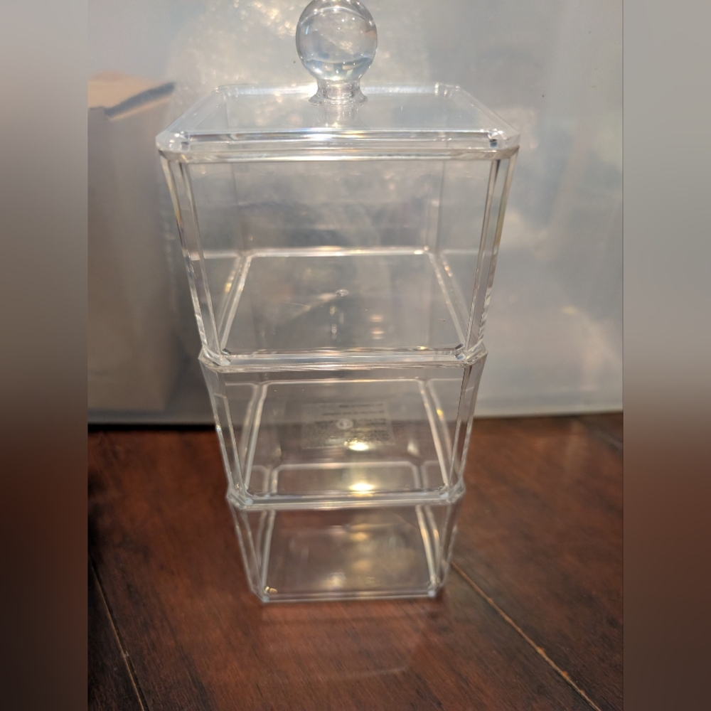Avon Clear Stackable Storage Containers
